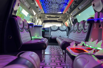 Sandy Limousine Rental