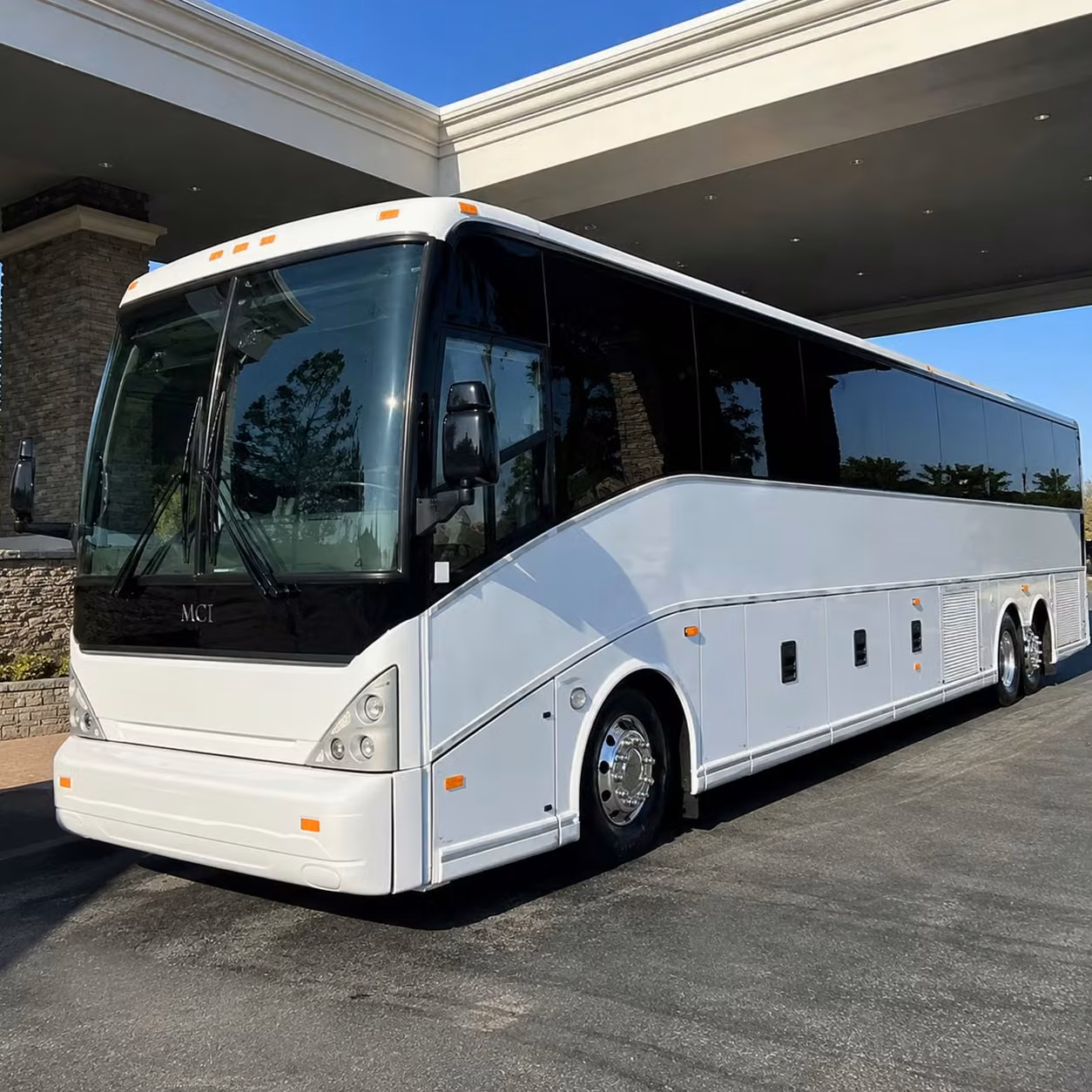 corporate campus shuttles for sandy s growing tech and healthcare workforce
